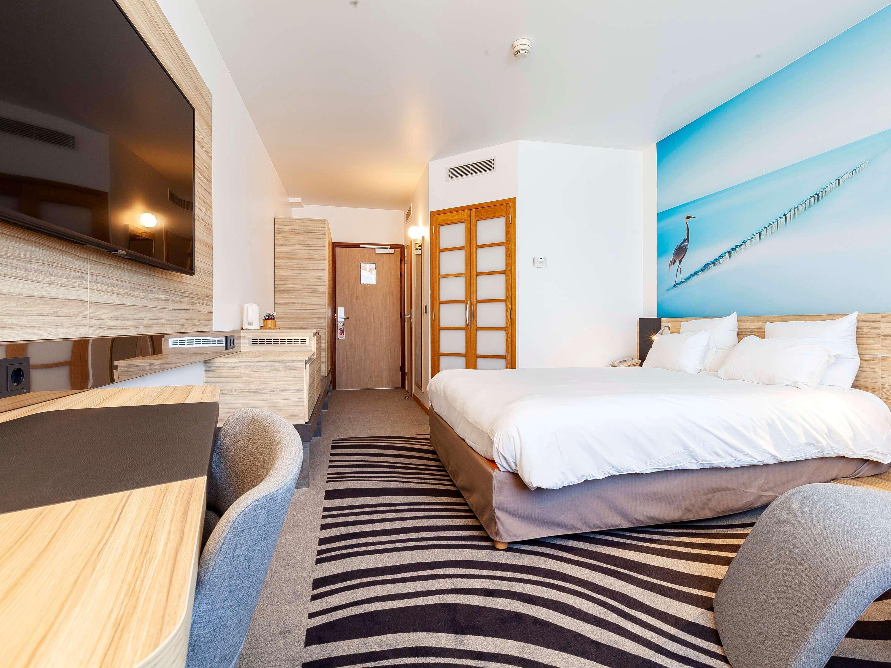 Novotel Luxembourg Centre Esterno foto