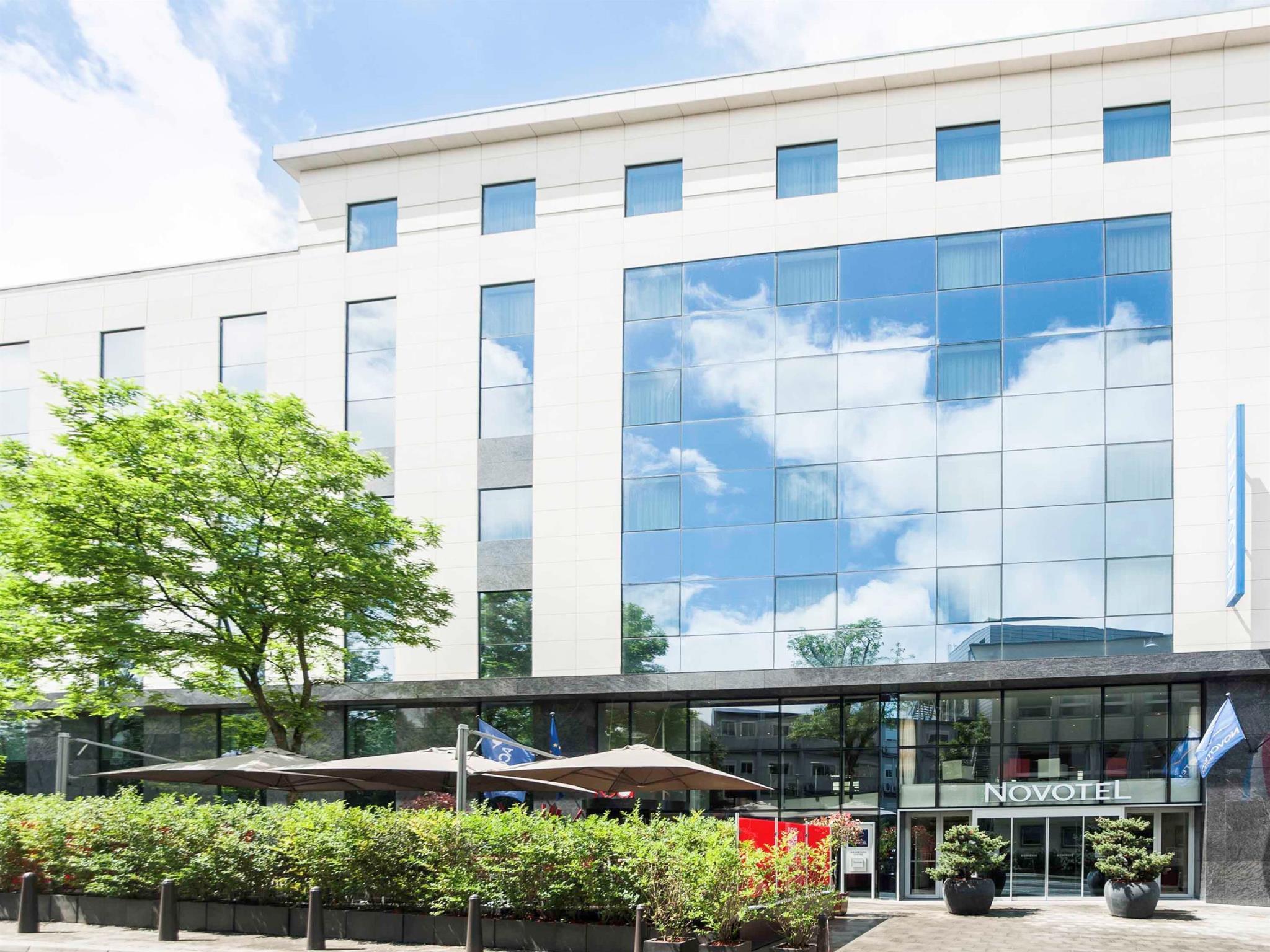 Novotel Luxembourg Centre Esterno foto