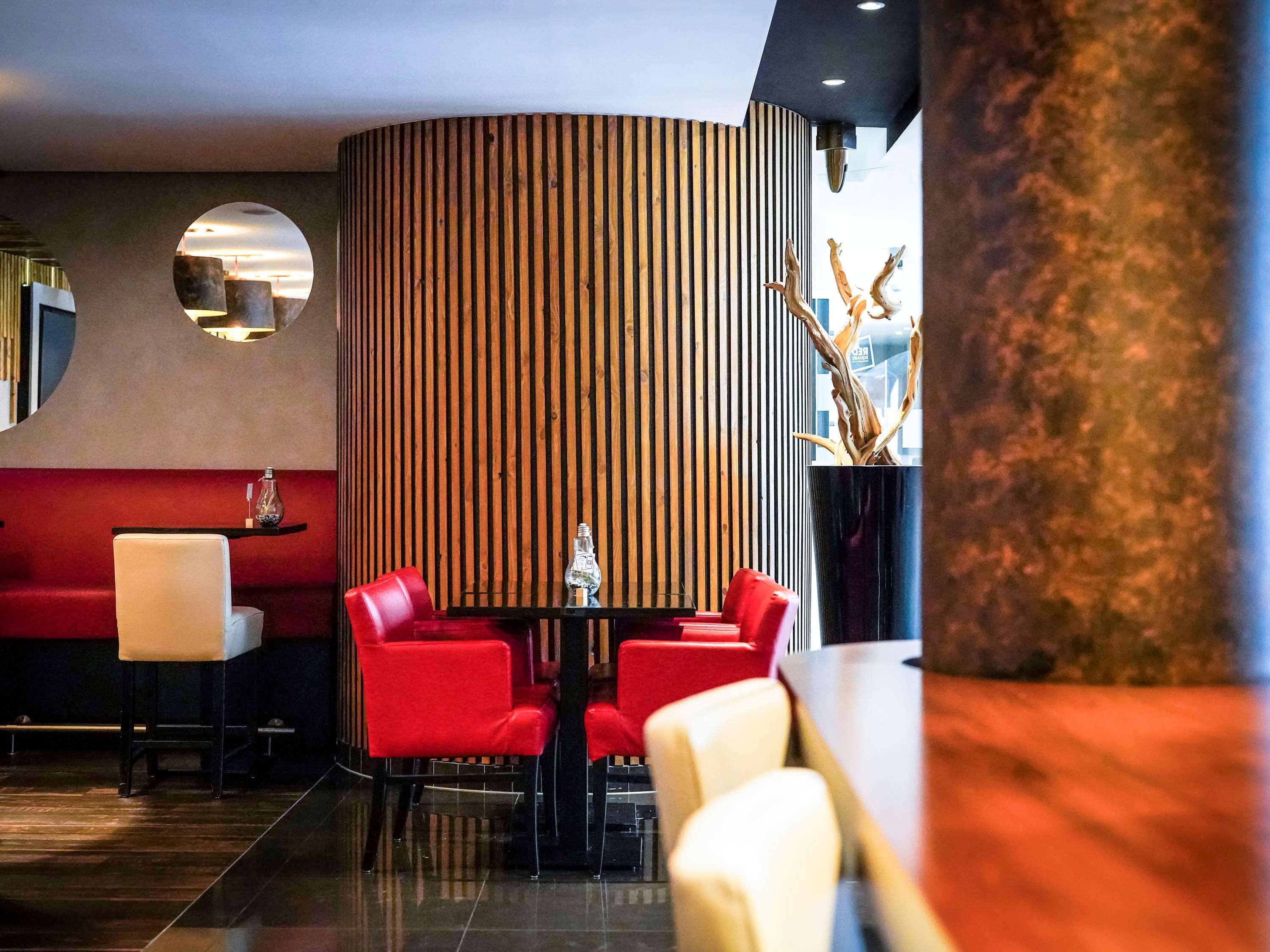 Novotel Luxembourg Centre Esterno foto