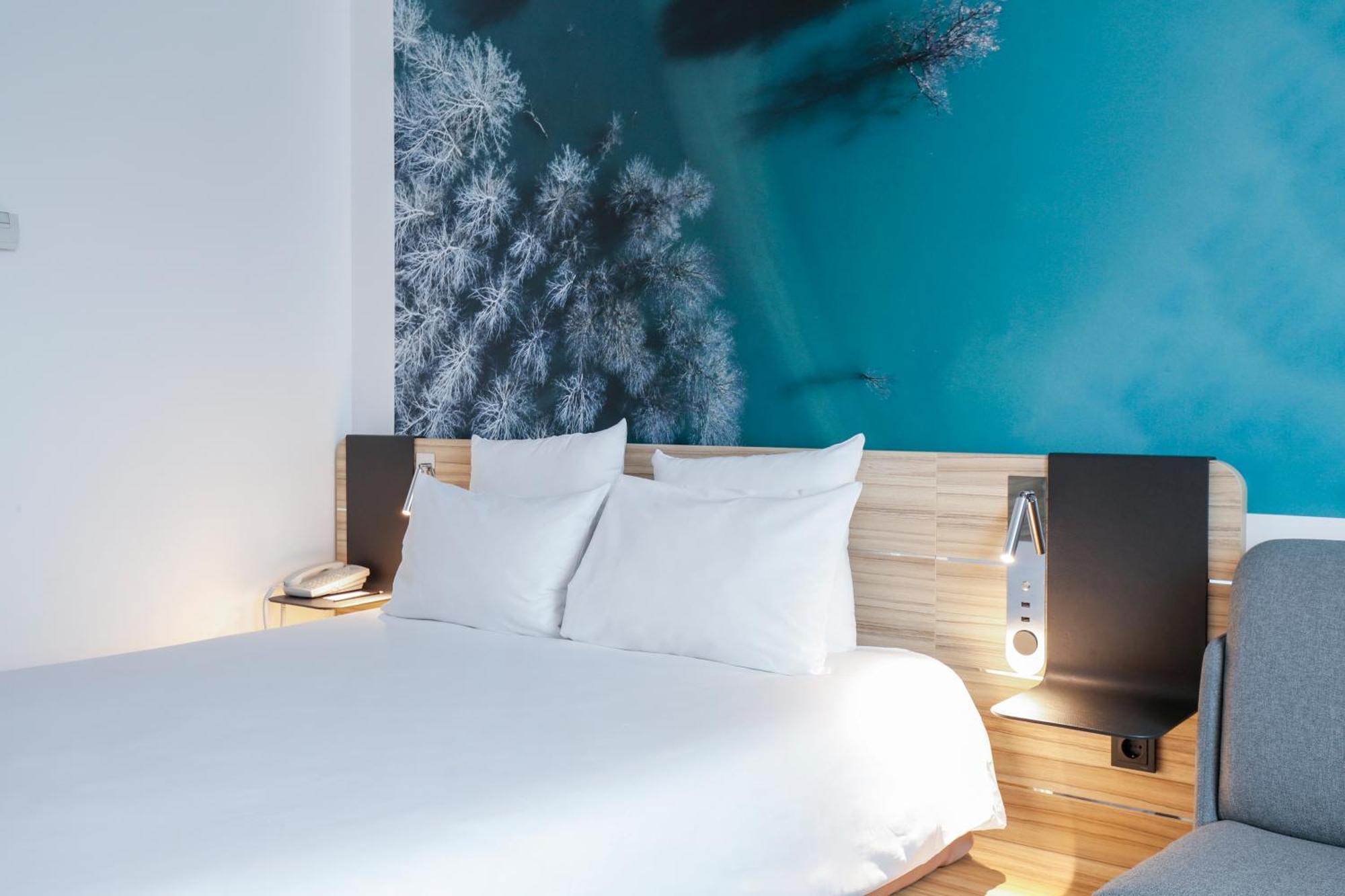 Novotel Luxembourg Centre Esterno foto