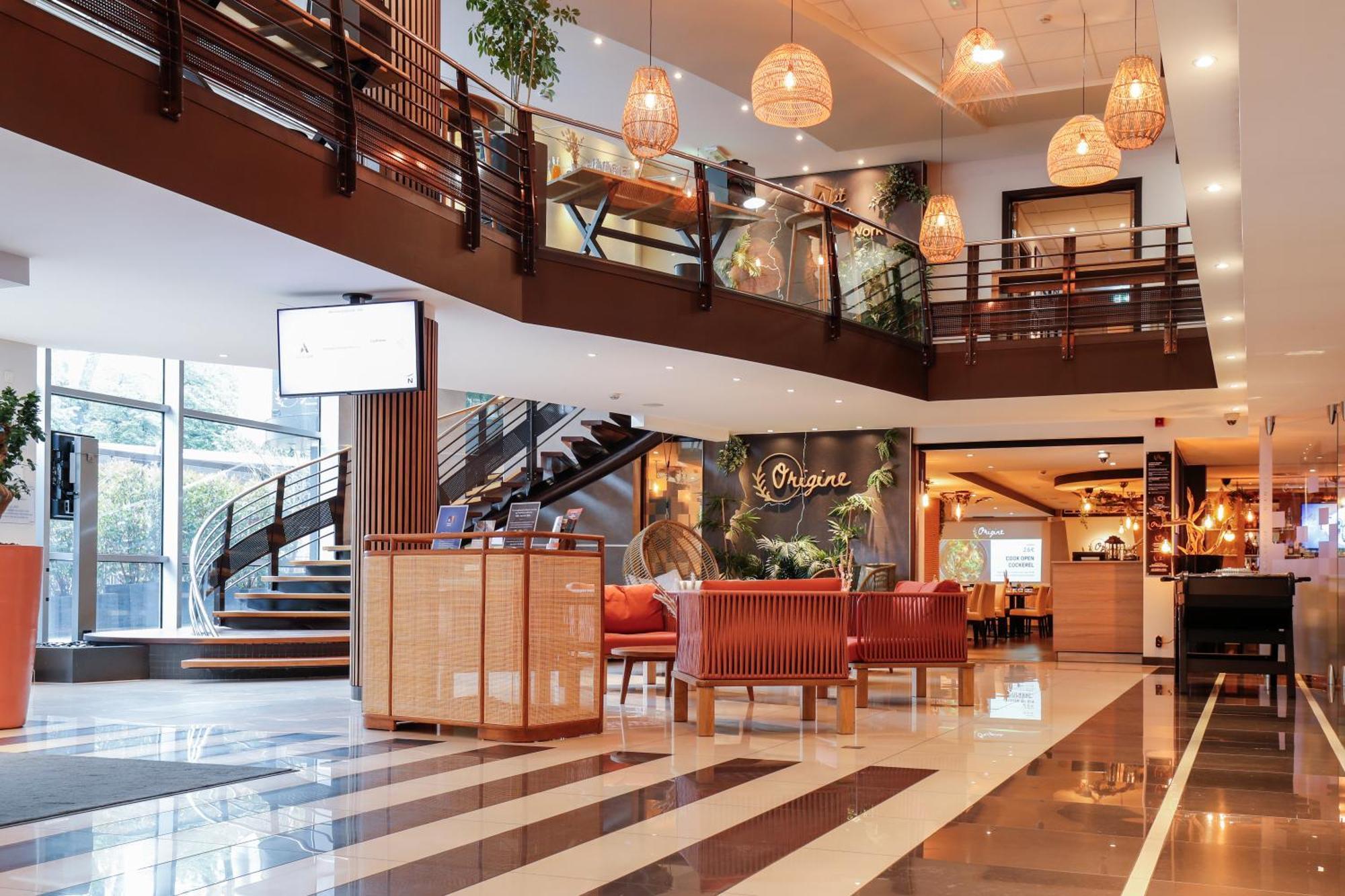 Novotel Luxembourg Centre Esterno foto