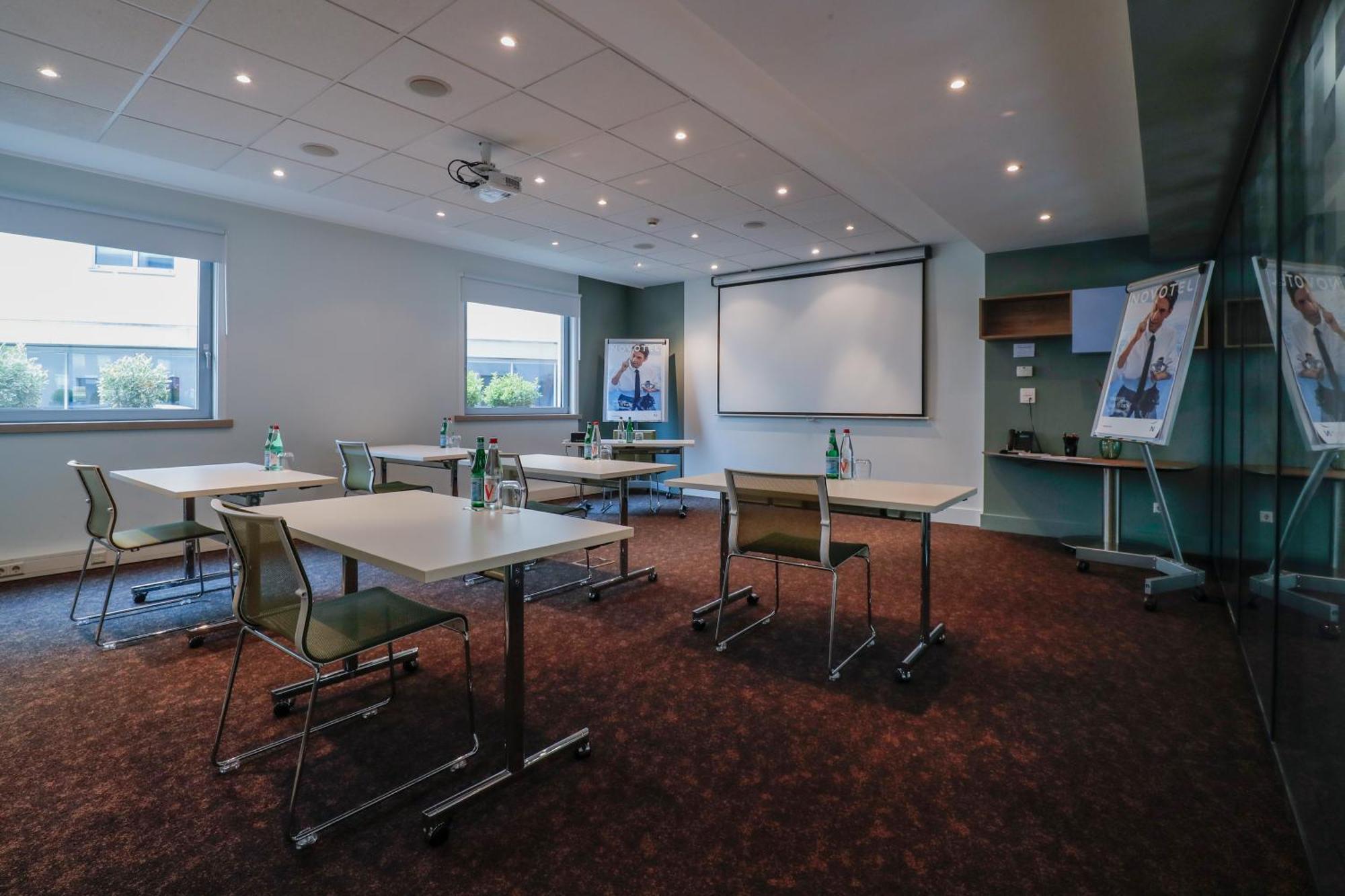 Novotel Luxembourg Centre Esterno foto